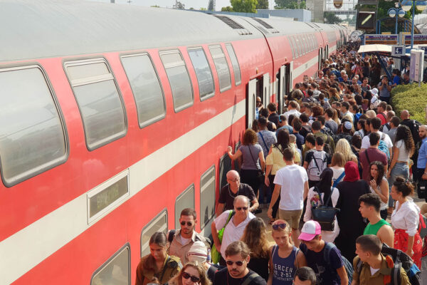 רכבות לילה והארכת שעות פעילות בשעון הקיץ: רכבת ישראל מרחיבה את הפעילות