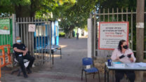 חזרה ללימודים בבית הספר היסודי 'המגינים' בחולון, 3 במאי 2020 (צילום: הדס יום טוב)
