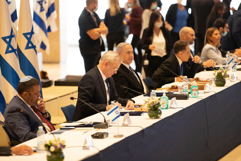 ישיבת הממשלה הראשונה של הממשלה ה-35 (קרדיט: אוהד צויגנברג) ישיבת הממשלה הראשונה של הממשלה ה-35 (קרדיט: אוהד צויגנברג)