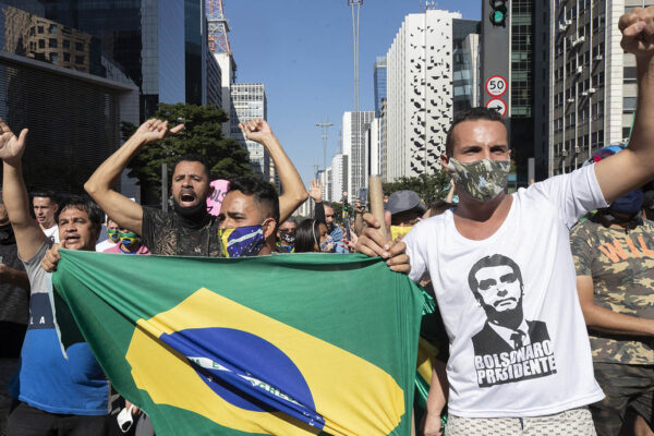 הפגנת תמיכה בנשיא ברזיל בולסנארו. 31 במאי (AP Photo/Andre Penner)