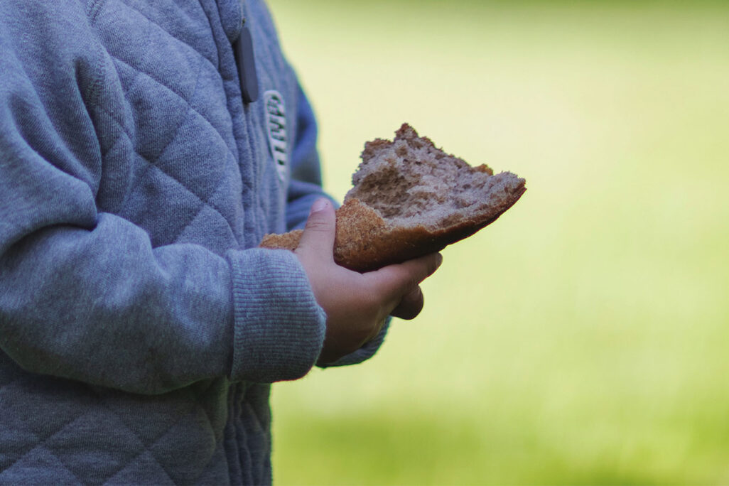 "הקורונה הביאה המון ילדים רעבים חדשים, גם בישובים חזקים" (צילום: Shutterstock)