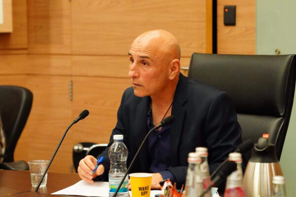 יו"ר הוועדה לביקורת המדינה, ח"כ עופר שלח (צילום ארכיון: דוברות הכנסת, עדינה ולמן)