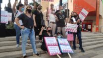 הפגנת הורים נגד סגירת בתי הספר של החופש הגדול (צילום: דוד טברסקי)