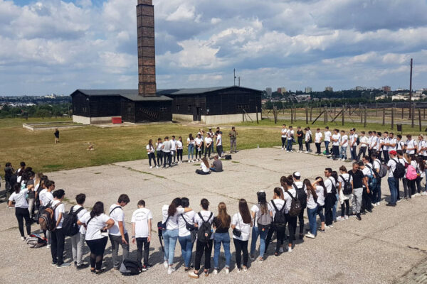 מסע בני נוער לפולין (צילום: אייל יסוד)