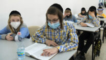 תלמידים בבית ספר חרדי (צילום: יוסי זליגר/ פלאש 90)