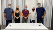 חתימת ההסכם בהוט מובייל (צילום: אגף הדוברות בהסתדרות)
