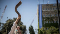 חגי תשרי בזמן קורונה (צילום: יונתן זינדל / פלאש 90)