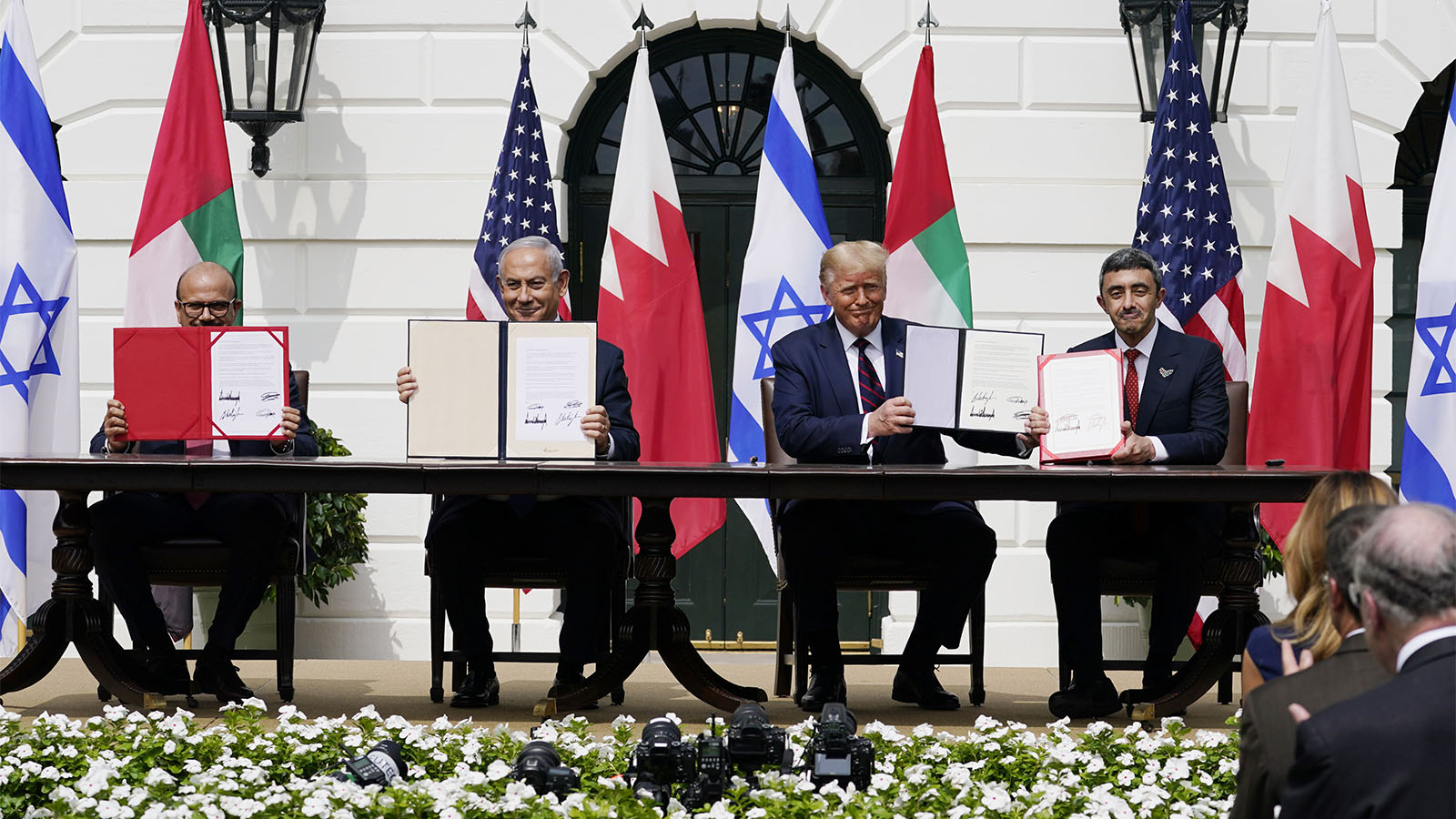 توقيع اتفاقية السلام بين إسرائيل، الامارات العربية المتحدة والبحرين (AP Photo/Alex Brandon)