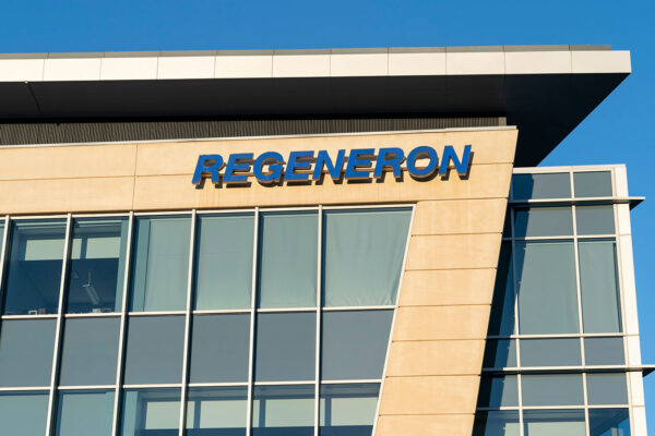 מטה חברת רגנרון בניו יורק (צילום: lev radin / Shutterstock.com)