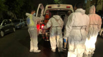 מתנדבי זק"א טיפלו באדם שמת בביתו באשדוד, ונמצא רק ביום ראשון (18/10) לאחר זמן רב (צילום: דוברות זק"א)