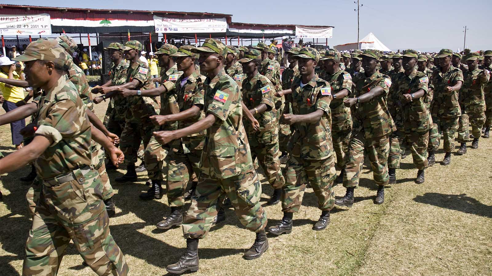 חיילי צבא אתיופיה (צילום ארכיון: Clive Chilvers/shutterstock).