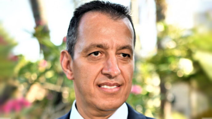 Riad Abu Riah, banker: &quot;Only 2 percent of all bank mortgages in Israel are given to Arab households. Arabs represent 21% of the population.&quot; (Photo: courtesy of subject)