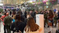 תחנת ת"א השלום. שיבושים בתנועת הרכבות באזור המרכז (צילום: בארכבת)