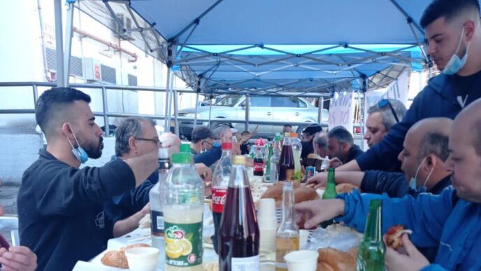 קבלת שבת של עובדי מאפיית 'לחמנו מרחבית' בקריית שמונה, 4 בדצמבר 2020 (צילום: ועד העובדים)
