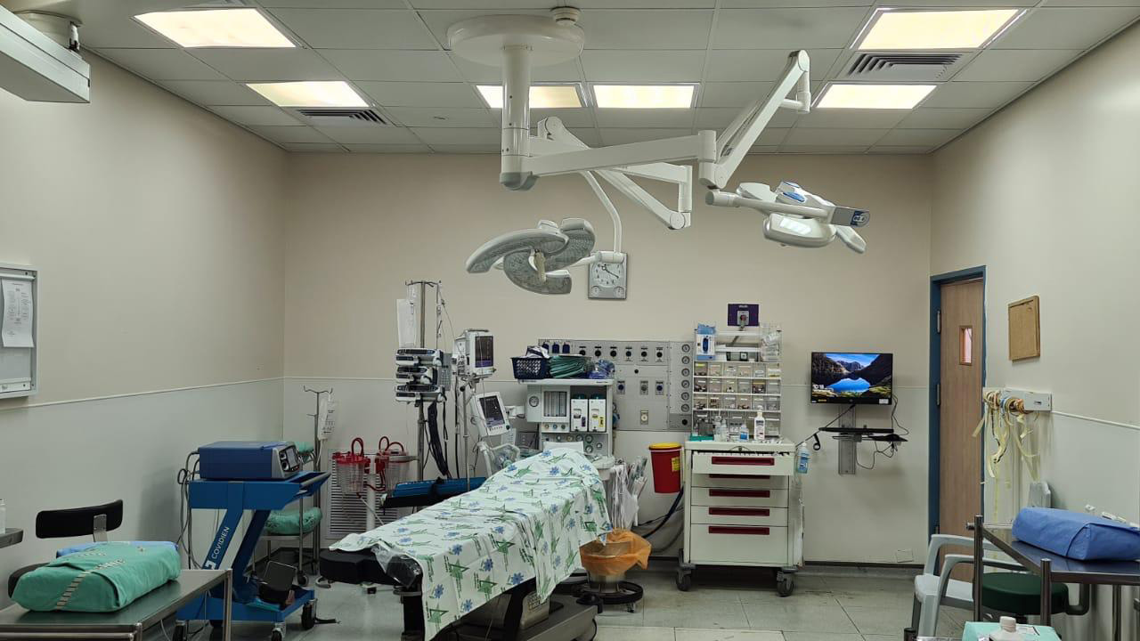 חדרי ניתוח ריקים בבית החולים לניאדו בנתניה (צילום: מאבק בתי החולים הציבוריים)
