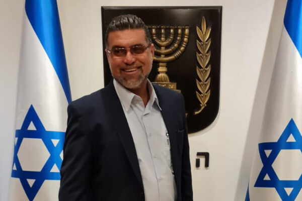 נאיל זועבי (ללא קרדיט)