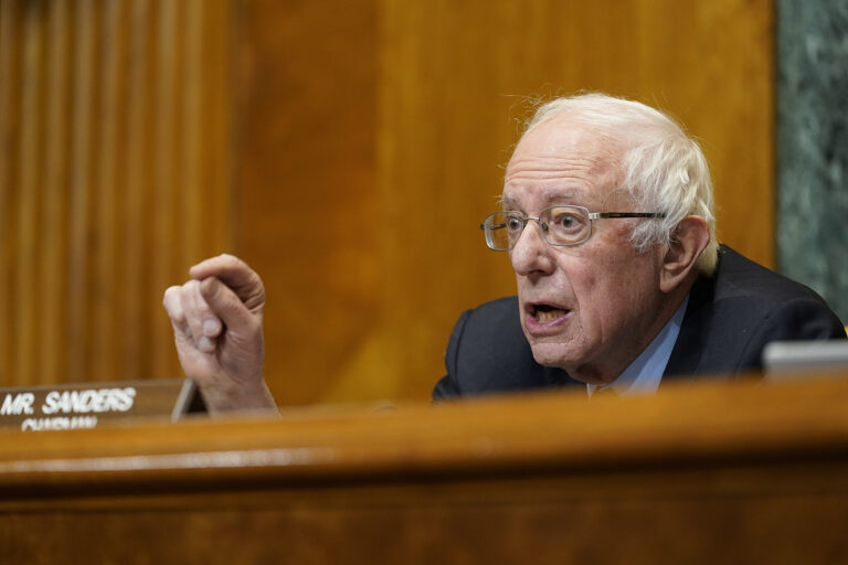 ראש ועדת התקציב סנטור ברני סנדרס, 2021 (צילום: AP Photo/Susan Walsh, Pool)