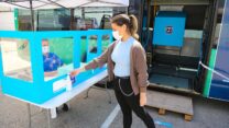 עמדת הצבעה מיוחדת. (צילום: דוברות ועדת הבחירות המרכזית)