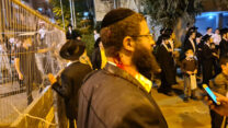 אירוע דקירות בכנס בחירות של דגל התורה בבני ברק. (קרדיט: רוטרניק)