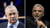 ראש מפלגת יש עתיד יאיר לפיד וראש מפלגת המחנה הממלכתי בני גנץ (צילום ארכיון: גילי יערי ויונתן זינדל / פלאש90)