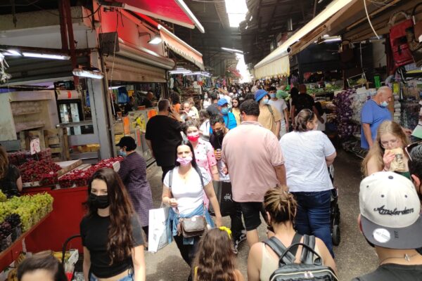 שוק הכרמל בתל אביב (צילום: ניצן צבי כהן)
