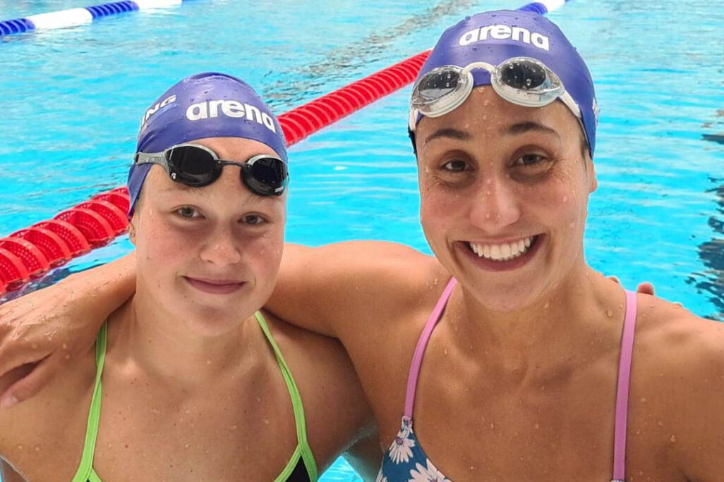 אנסטסיה גורבנקו (שמאל) ואנדי מורז בתום המשחה באליפות שטוקהולם (צילום: באדיבות איגוד השחייה)