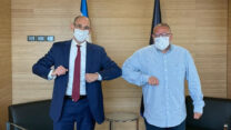 יו"ר ההסתדרות ארנון בר-דוד ונגיד בנק ישראל אמיר ירון (צילום: דוברות ההסתדרות)