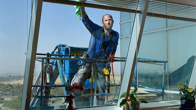 Erez Alon: “In rappelling, you are depend only on yourself, literally” (Photo: Jonathan Bloom)