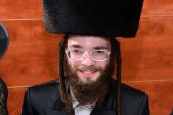 שמחה בונים דיסקינד ז"ל בן 23 מבית שמש (צילום: אלבום פרטי) שמחה בונים דיסקינד ז"ל בן 23 מבית שמש (צילום: אלבום פרטי)