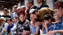 הלוויתו של יהודה גואטה ז"ל (צילום: יונתן זינדל/פלאש90)
