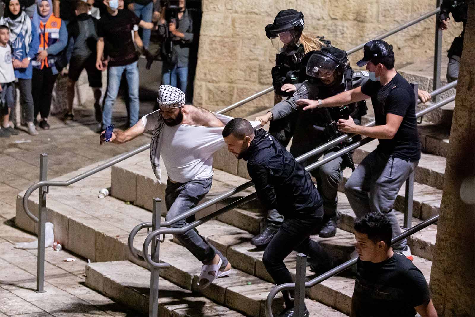 עימותים שער שכם בירושלים. (צילום: יונתן זינדל/פלאש90)
