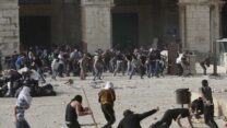 עימותים בהר הבית (צילום: AP Photo/Mahmoud Illean)