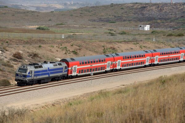 רכבת ישראל (צילום ארכיון: גיל יערי/פלאש90)