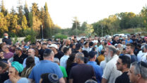 ההלוויה של יגאל יהושוע ז"ל (קבוצת כתבים, מהומות רמת אשכול)