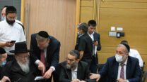 מנהיגי המפלגות החרדיות: אריה דרעי, משה גפני, יצחק פינדרוס ויעקב ליצמן (צילום: יונתן זינדל/פלאש 90)