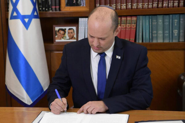 רה"מ נפתלי בנט בלשכת ראש הממשלה. (צילום: עמוס בן גרשום/לע"מ)