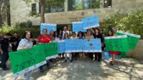 הפגנת סייעות מול בית הדין הארצי לעבודה בירושלים (צילום: הסתדרות המעו"ף)