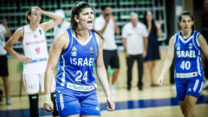 דניאל רבר במדי נבחרת ישראל (צילום: איגוד הכדורסל בישראל)