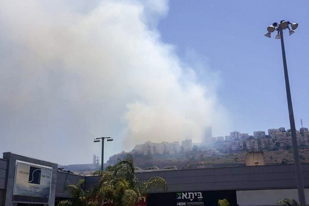 השריפה בחיפה (צילום: דוברות כבאות והצלה לישראל)