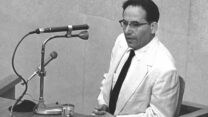 יחיאל די-נור, ק. צטניק, מעיד במשפט אייכמן (צילום: ויקיפדיה)