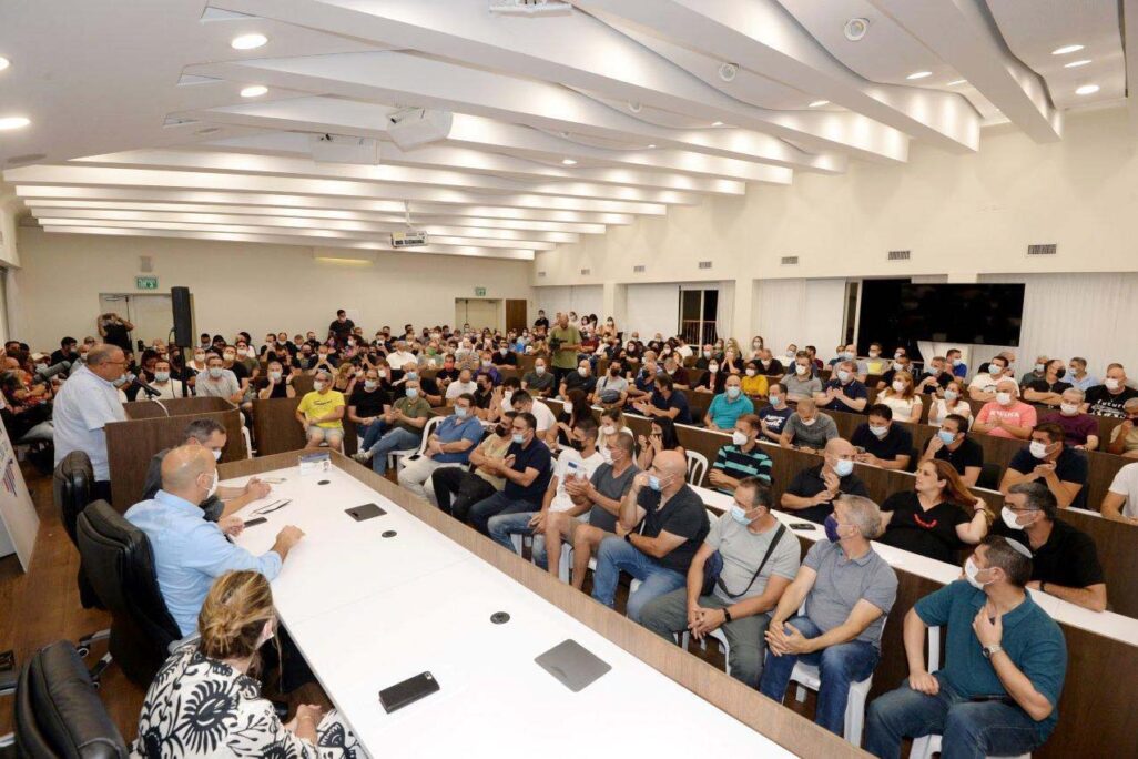 Alpha employees attending a special conference held at the Histadrut’s offices in Tel Aviv (Photo: Histadrut)