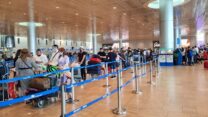 תורים בנתב"ג. 685.6 אלף יציאות לחו"ל באפריל (צילום: הדס יום טוב)
