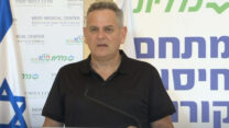 שר הבריאות ניצן הורוביץ לאחר קבלת החיסון השלישי (צילום מסך)