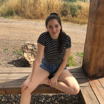 תמר עשת: "ראיתי כל מיני פרויקטים אבל פחות עניין אותי משהו שמשלב עבודה ולימודי חקלאות" (צילום: אלבום פרטי)
