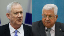 יו"ר הרשות הפלסטינית, אבו-מאזן מחמוד עבאס ושר הביטחון, בני גנץ (צילום: אוליבייה פיטוסי/פלאש 90)