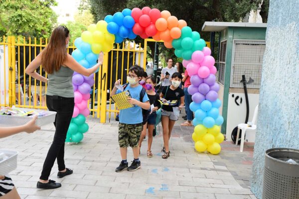 פתיחת שנת הלימודים בבית ספר גבריאלי בתל אביב (צילום: אבשלום ששוני/פלאש90)