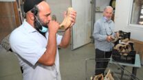 מכירת שופרות במושב גבעת יואב ברמת הגולן, 23 באוגוסט 2021 (צילום: מיכאל גלעדי / פלאש 90)