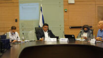 ועדת הכלכלה. יו"ר הוועדה ביטון קרא לראש הממשלה להקים קבינט ליוקר המחיה (צילום ארכיון: דוברות הוועדה)