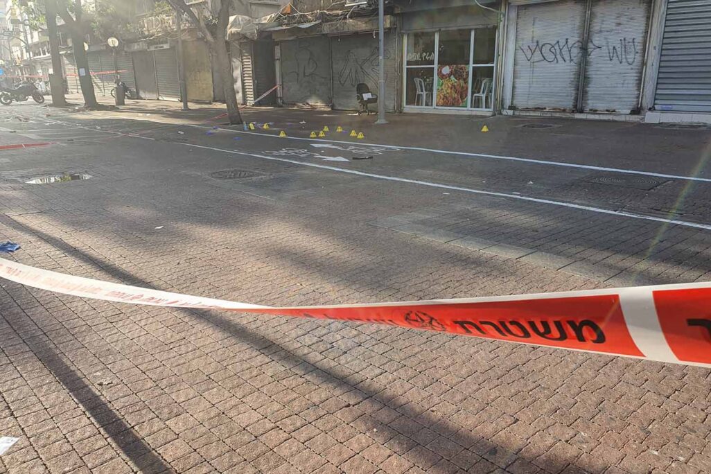 זירת הרצח בנווה שאנן בתל אביב (צילום: דוברות המשטרה)