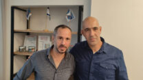 יו"ר ועד אלפא יחיאל שמן (מימין) ויו"ר איגוד הסלולר, האינטרנט וההייטק יקי חלוצי (צילום: ניצן צבי כהן)